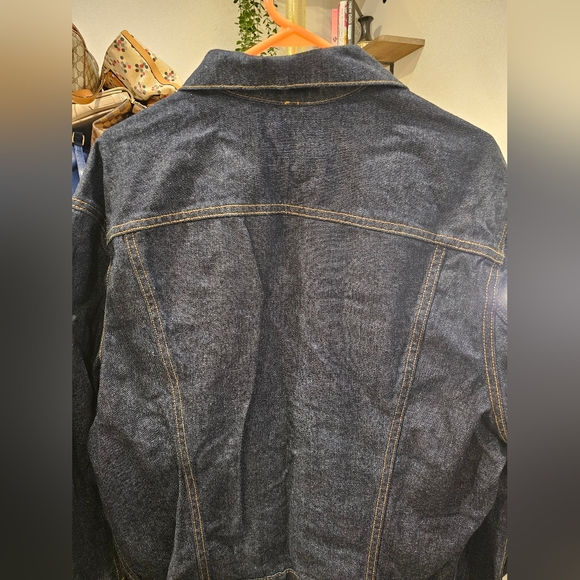 Vintage Levis Men's Denim Jacket - Picture 6 of 10